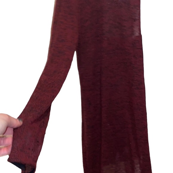 🔸SALE🔸 Burgundy Cardigan - Picture 3 of 5